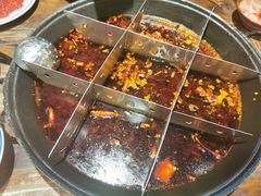 -周小明火锅(黑金冠社区店)