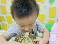 -哲学苑亲子园·早教婴儿托育·婴儿游泳(颐龙湾店)