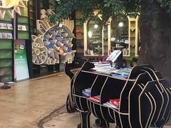 -钟书阁(松江泰晤士小镇店)