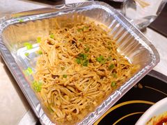 -沪小胖小龙虾(淮海中路旗舰店)