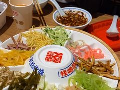 -怪噜范·老贵阳街头名小吃(汇金星力城店)