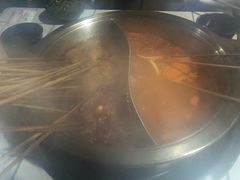 -俭让佬妈现卤串串(温江总店)