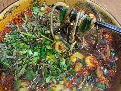 -乐山第一家临江鳝丝(茶坊路店)