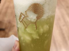 -喜茶(杭州滨江宝龙店)