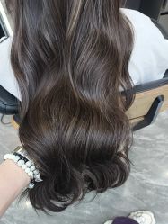 -藤野造型烫染·漂发