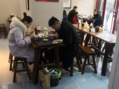 大堂-穆得·老周家牛肉烧饼(普利街店)