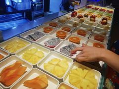 -涨巢·潮玩水疗局