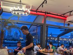-Chili's Cafe&Bar奇利斯(滨江店)