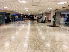 -班达拉奈克国际机场