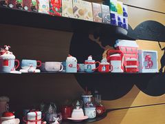 -星巴克(广州南站A18检票口楼上)
