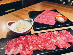 -炼火烤肉店