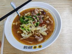 顺化牛肉汤檬粉-探越越南牛肉粉(江南西分店)