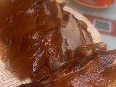 -阿瓦山寨·湘菜现炒·剁椒鱼头王(咸阳总店)
