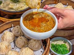 -馋三尺蟹粉小笼(人民广场店)