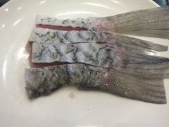 脆肉皖鱼尾-正能量脆肉鲩火锅