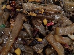 -丹水桥地锅鱼·翘嘴鲌·地方特色全鱼宴(丹江口大坝店)