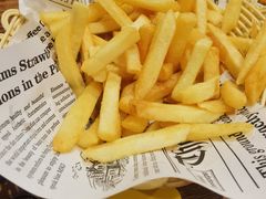 -1886德国汽车餐厅(外滩十六铺码头店)