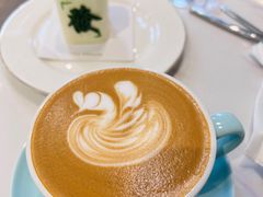 -Fridi Patisserie Cafe