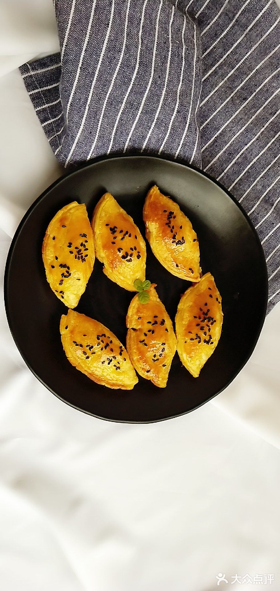 烘焙小白也能完成❗️零失败🔥巨好吃❗酥的掉渣的芒果酥。