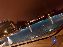 -上海滴水湖皇冠假日酒店