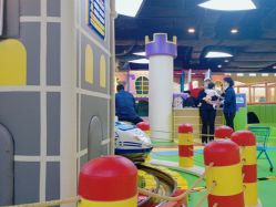 -宝贝渡口儿童游乐园(香炉礁山姆店)