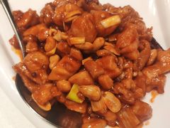 宫保鸡丁-峨嵋酒家(牡丹园店)