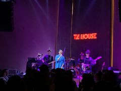 -TZ House音乐现场(来福士中心店)