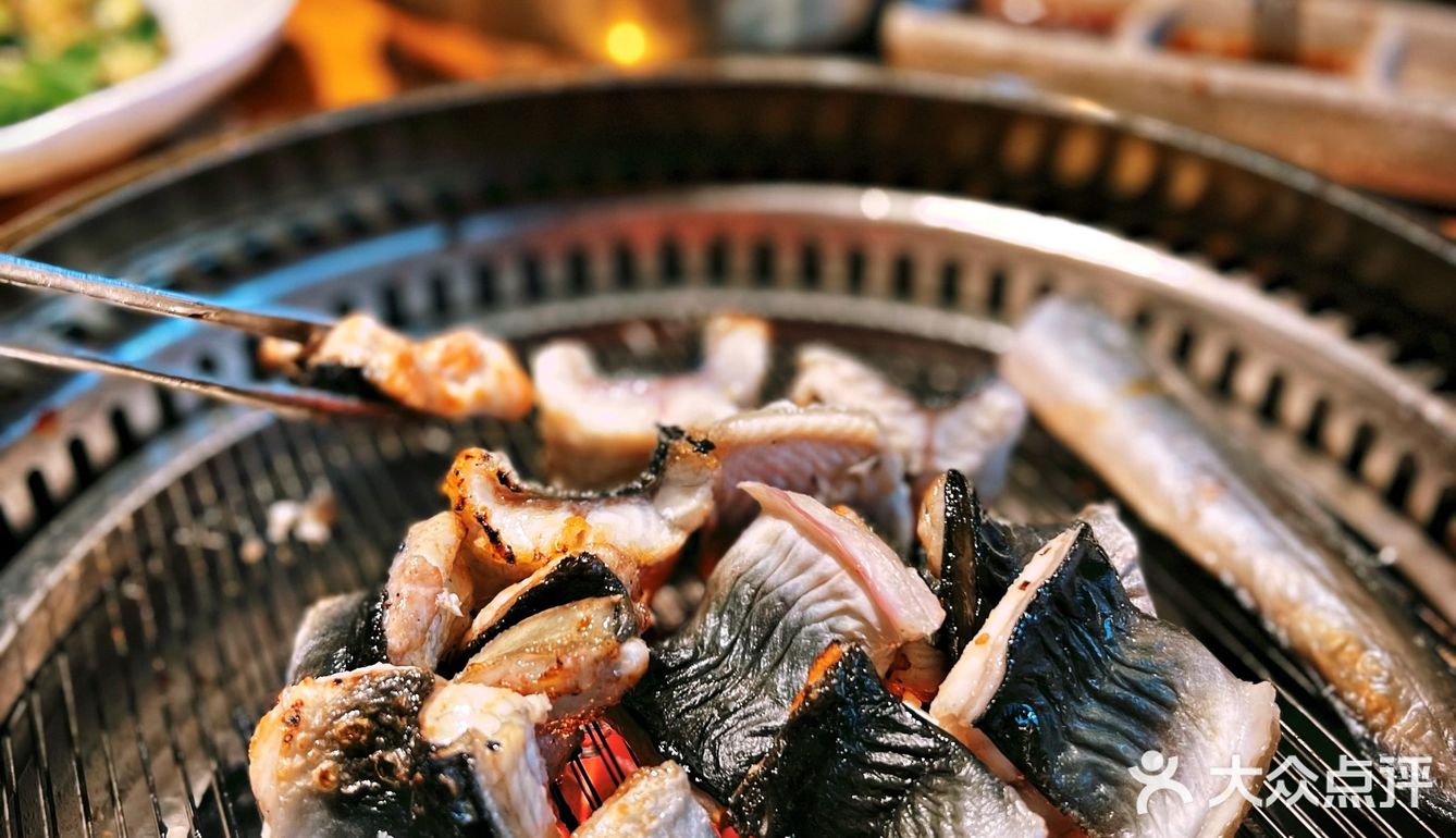 烤肉天花板|火炉家黑牛店