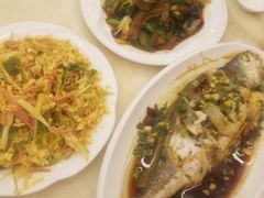 -渔中舟海鲜大排档(普陀沈家门店)