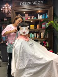 -影博莎美容美发形象设计中心