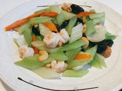 -红樱桃·欢乐餐厅(太原里店)