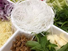 -官塘陈记鱼生·潮汕砂锅粥·牛肉火锅(潮枫路总店)