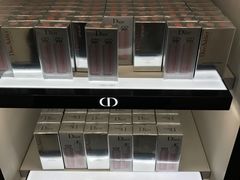 -日上免税店(三径路t3店)