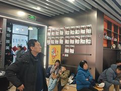 -悦动体能篮球羽毛球网球(三里河店)