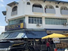 -直落玻璃（瓦煲）肉骨茶