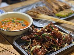 -勃利地摊·勃立小串烧烤