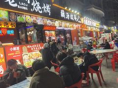 -老街烧烤大排档·地道湖北菜·龙虾馆(汉口火车站店)