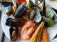 -东方红海鲜百汇(国际大厦店)