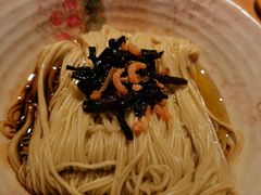 上海特色开洋葱油拌面-姚面记·海派家常菜(恒基名人购物中心店)