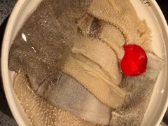 冰镇鲜毛肚-捞锅坝子老火锅(汽博中心店)