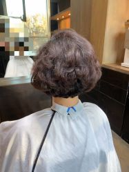 -韩国李知恩形象设计