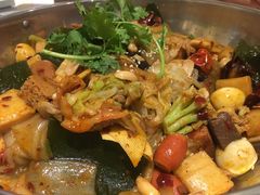 -拿渡麻辣香锅(世茂广场·工三店)