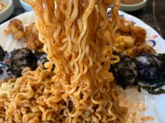辛拉面-秀男家米肠汤饭