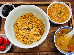 -蟹上黄·蟹黄面·江南糖水(人民广场店)