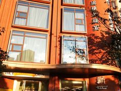 -新世界·过桥米线宴