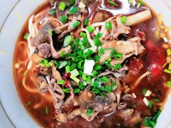 -呼啦面馆·头牌豌杂面(爱琴海店)