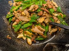 -费大厨辣椒炒肉(黄兴中心广场店)