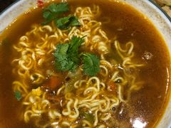 -老六饭店(翠通路店)