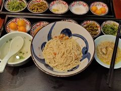 -寄畅興·百年蟹黄面·万国建筑群(外滩27号店)