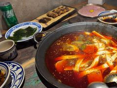 -旧街市鲜货老火锅(大光路店)